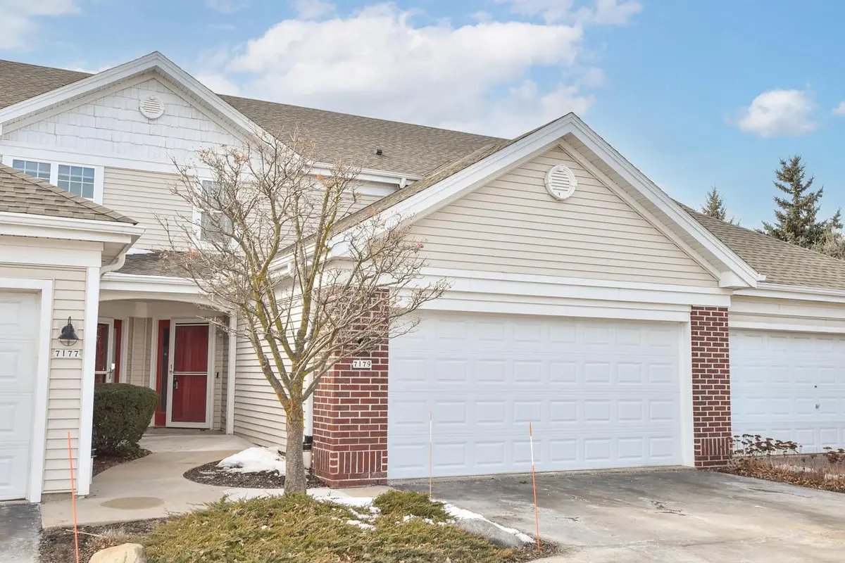 7179 W Rawson AVENUE, Franklin, WI 53132 - #1