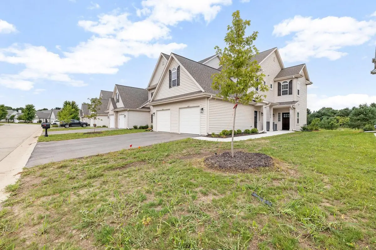 1878 Woodland WAY #433-4, Slinger, WI 53086 - #1