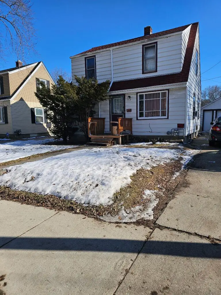 5418 N 57 STREET, Milwaukee, WI 53218 - #3