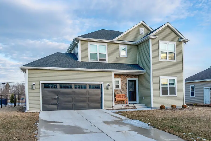 2014 Savannah DRIVE, Grafton, WI 53024 - #2