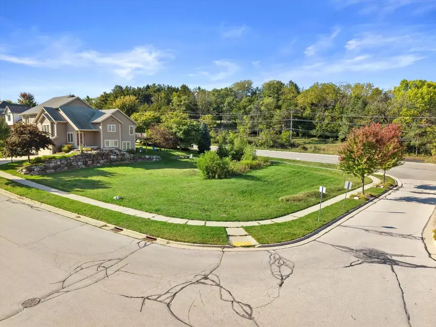 Lot 90 OAK VALLEY LANE, Waukesha, WI 53188 - #2