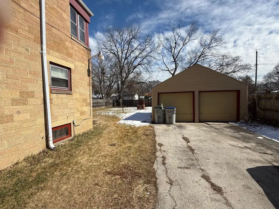 5010 N 49th STREET, Milwaukee, WI 53218 - #3