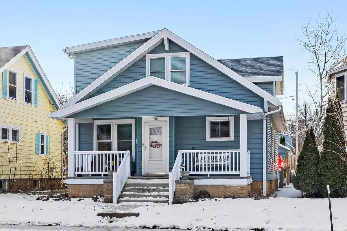 115 Lincoln AVENUE, Sheboygan, WI 53081 - #1