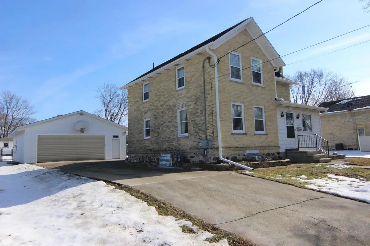 1303 S 9th STREET, Watertown, WI 53094 - #1