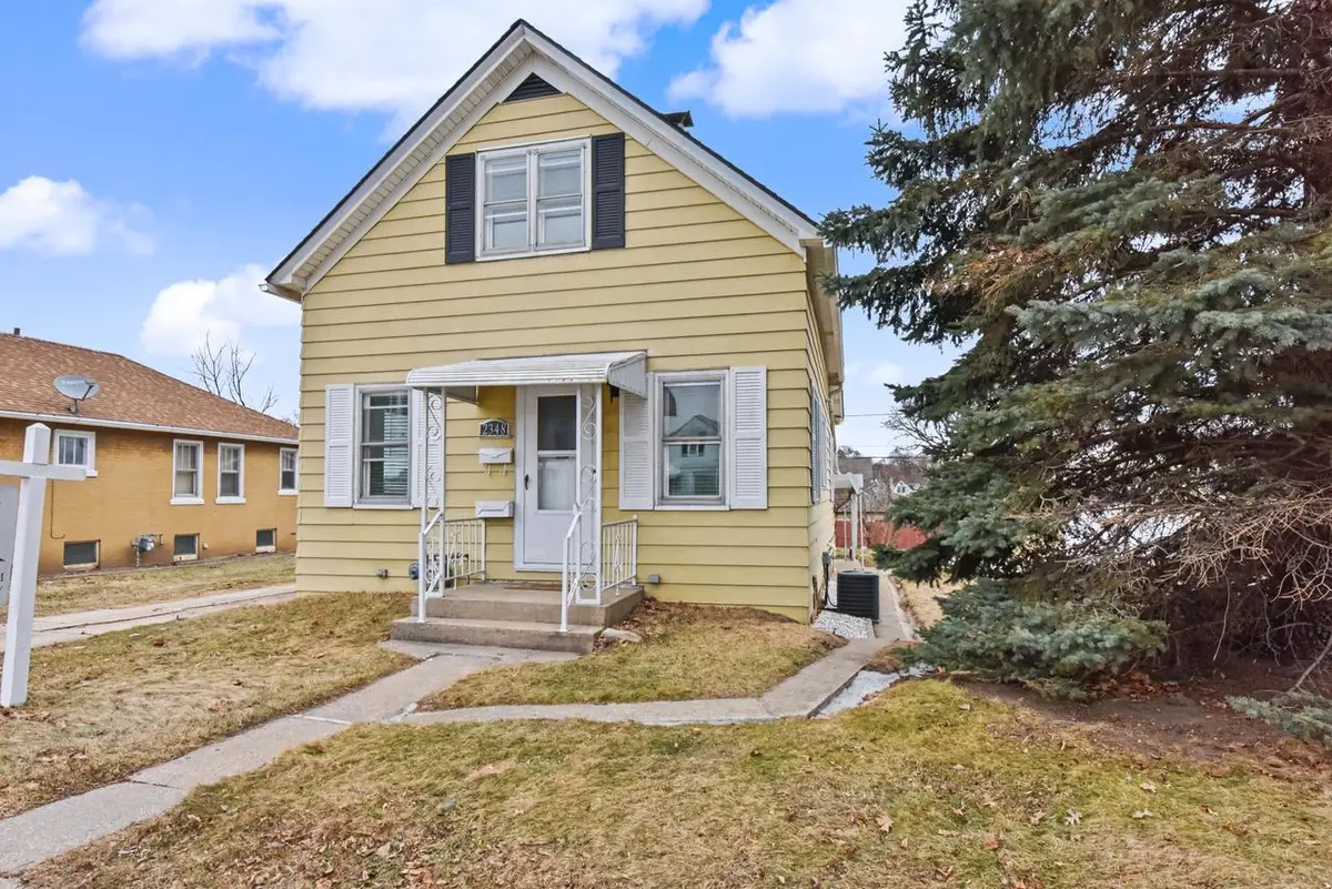2348 S 84th STREET, West Allis, WI 53227 - #1