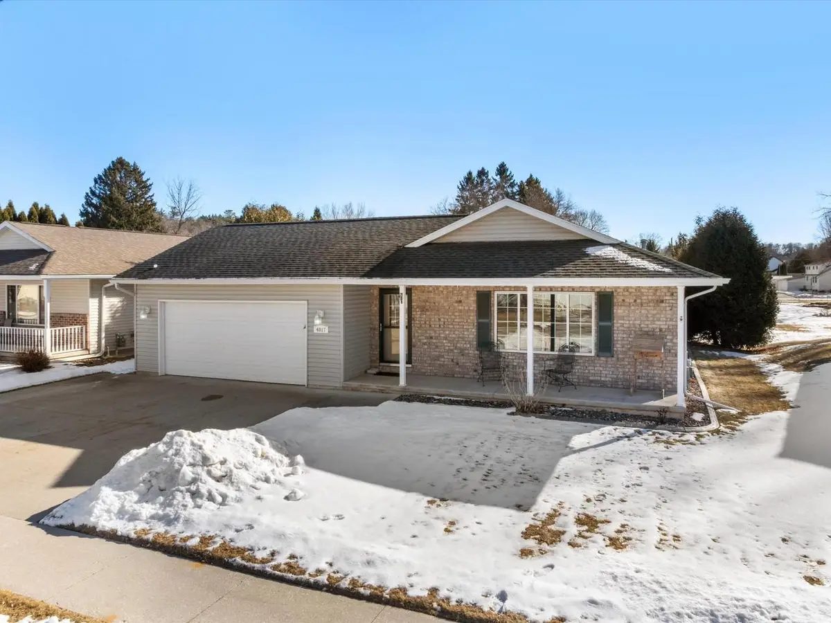 4017 Delta STREET, Manitowoc, WI 54220 - #1