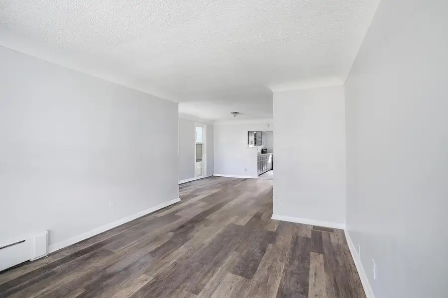 1017 E Pearson STREET, Milwaukee, WI 53202 - #2