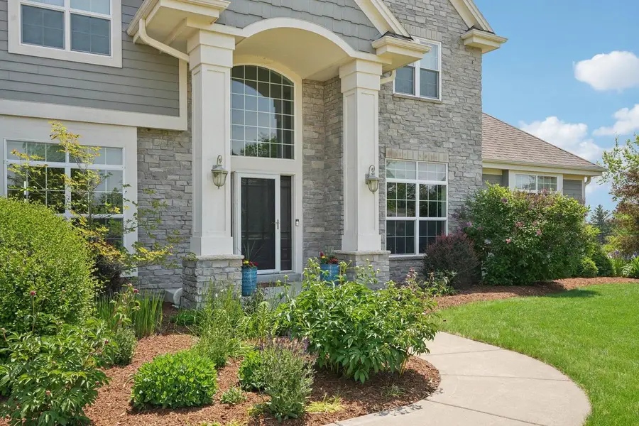 N49W18765 Emerald Hills DRIVE, Menomonee Falls, WI 53051 - #2