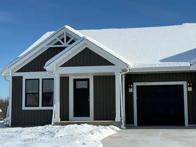 W219N16270 Primrose COURT, Jackson, WI 53037 - #1