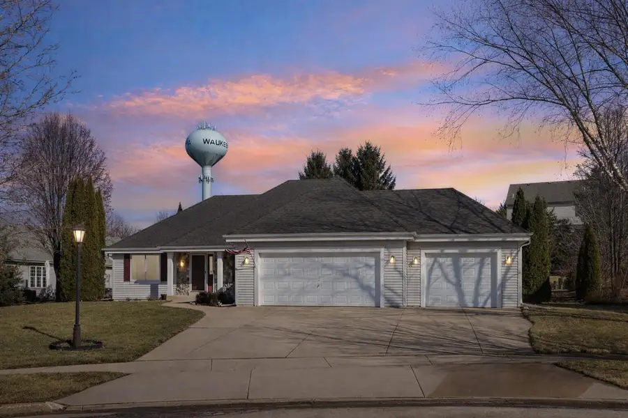 1905 Hunter COURT, Waukesha, WI 53189 - #3