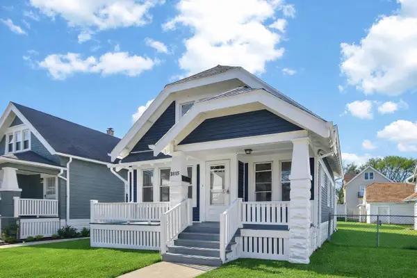 3815 N Vel R Phillips AVENUE, Milwaukee, WI 53212