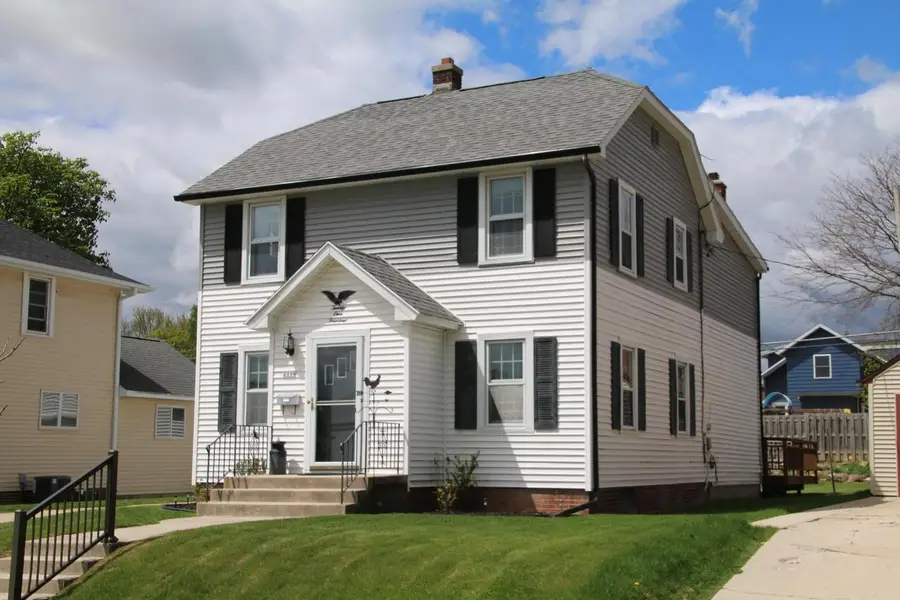 2114 N 19th STREET, Sheboygan, WI 53081 - #3
