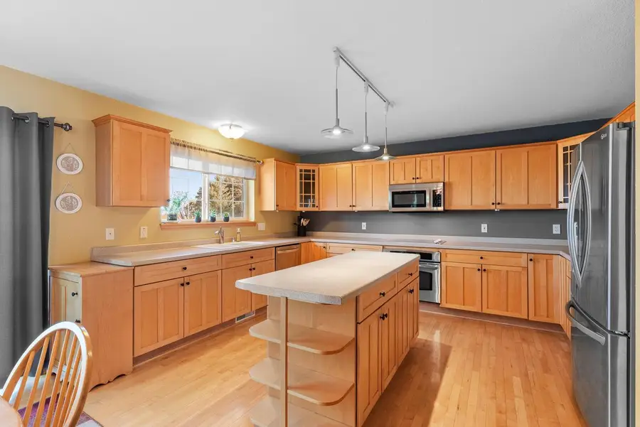 4832 Wood Duck WAY, West Bend, WI 53095 - #2