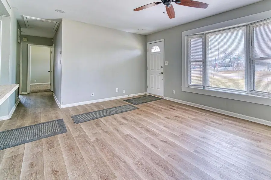 405 W Sugar LANE, Glendale, WI 53217 - #3