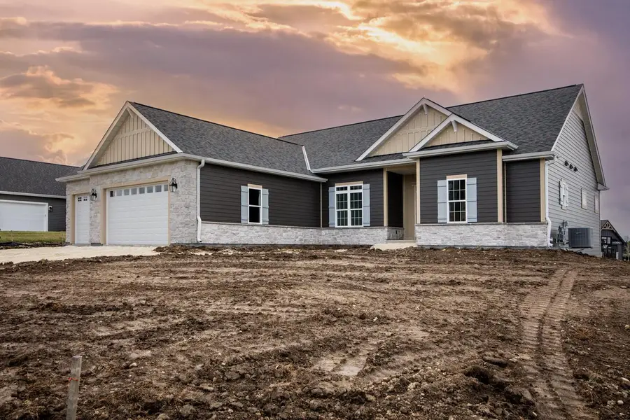 W198N4901 Hickory STREET, Menomonee Falls, WI 53051 - #3