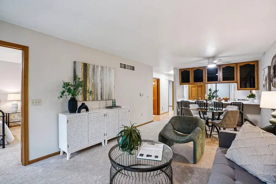 210 Hartford SQUARE, Hartford, WI 53027 - #3