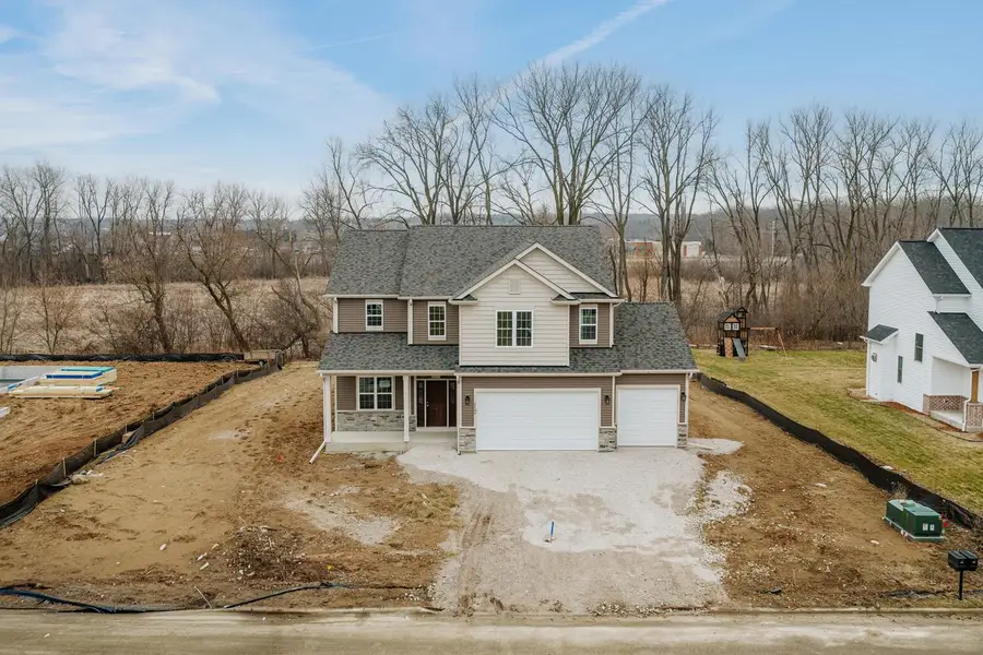 2264 Ravenswood ROAD, Burlington, WI 53105 - #2