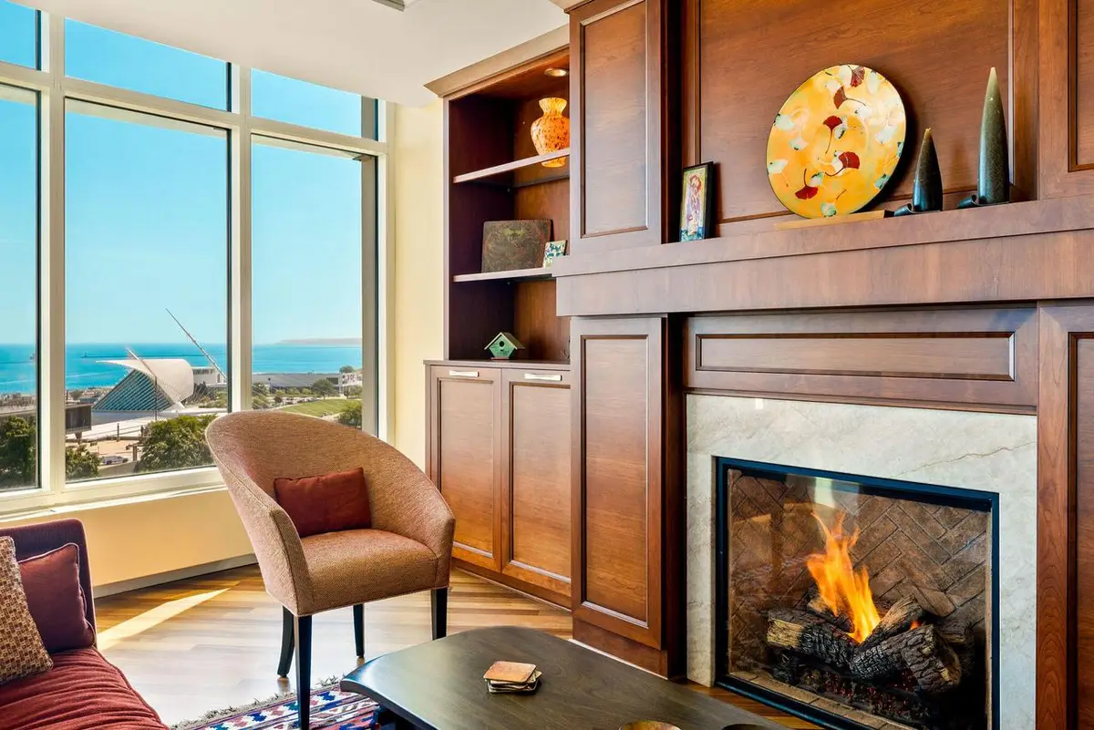 825 N Prospect AVENUE #701, Milwaukee, WI 53202 - #1