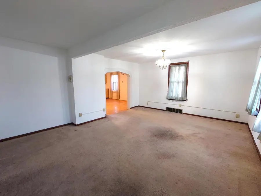 1227 E Kane PLACE, Milwaukee, WI 53202 - #2