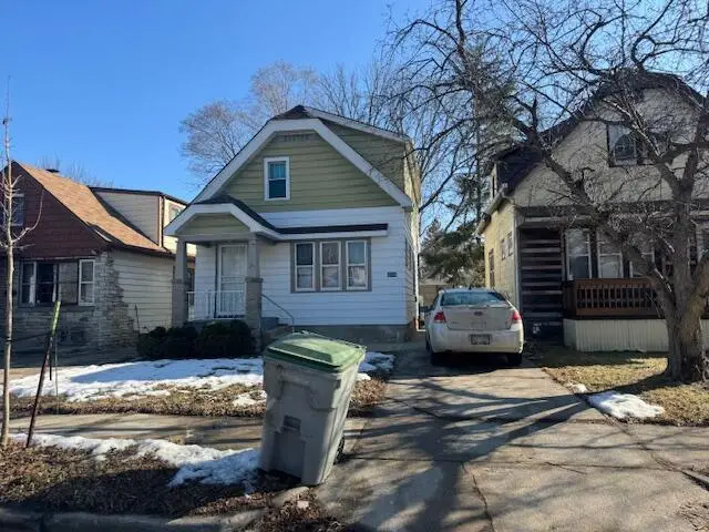 4906 N 58th STREET, Milwaukee, WI 53218 - #2