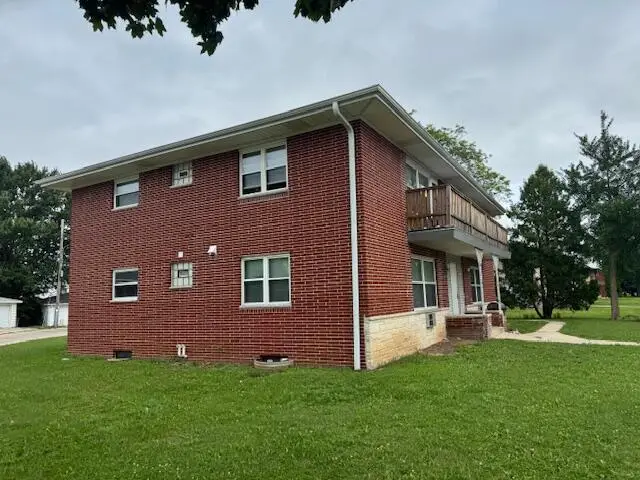 8922 W Villard AVENUE, Milwaukee, WI 53225 - #2