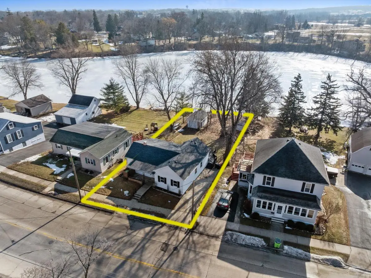 215 W Main STREET, Chilton, WI 53014 - #1