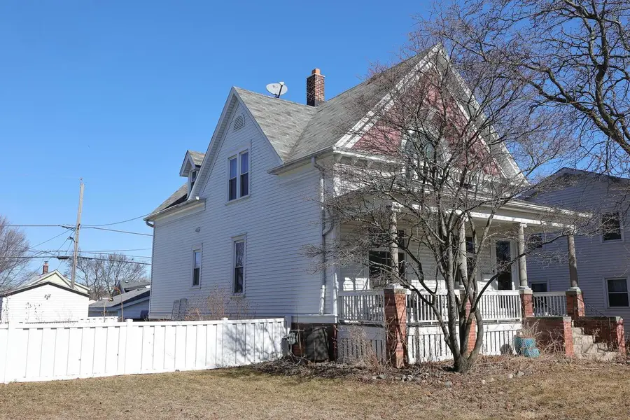 3660 E Armour AVENUE, Cudahy, WI 53110 - #2