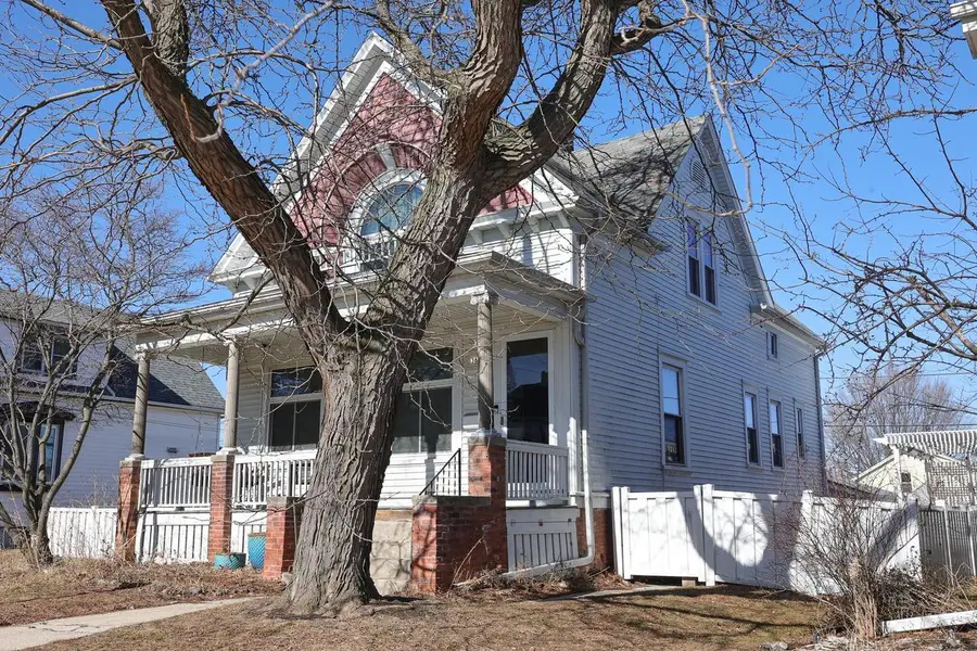 3660 E Armour AVENUE, Cudahy, WI 53110 - #3