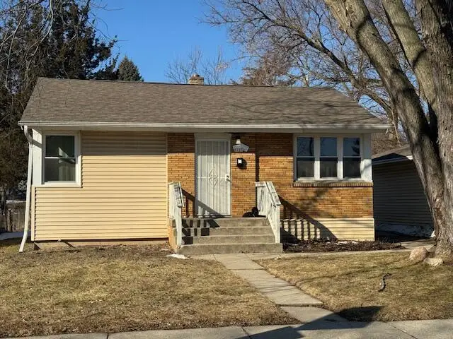 5121 N 47th STREET #mile, Milwaukee, WI 53218 - #1