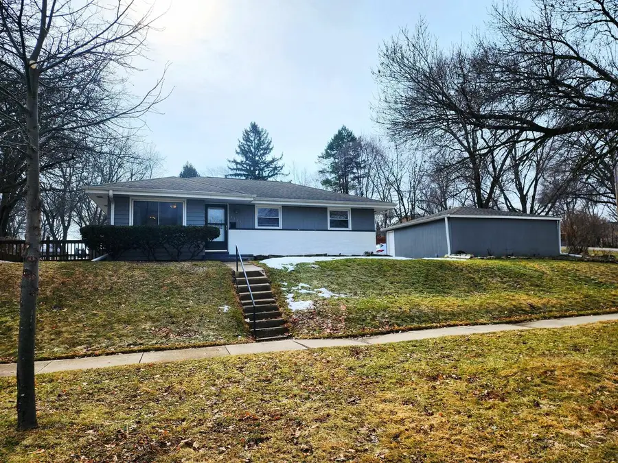 1323 Northview ROAD, Waukesha, WI 53188 - #3