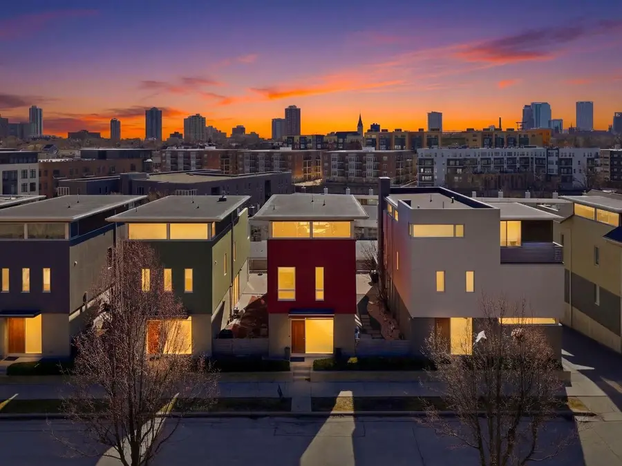 851 E Reservoir AVENUE, Milwaukee, WI 53212 - #3