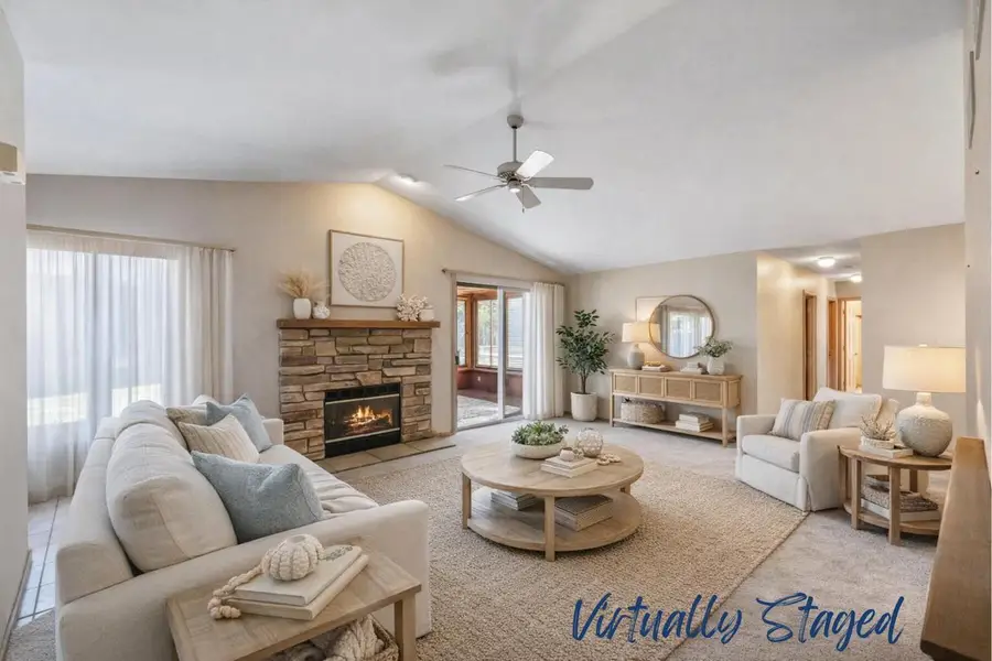 N81W13139 Country Terrace LANE, Menomonee Falls, WI 53051 - #3