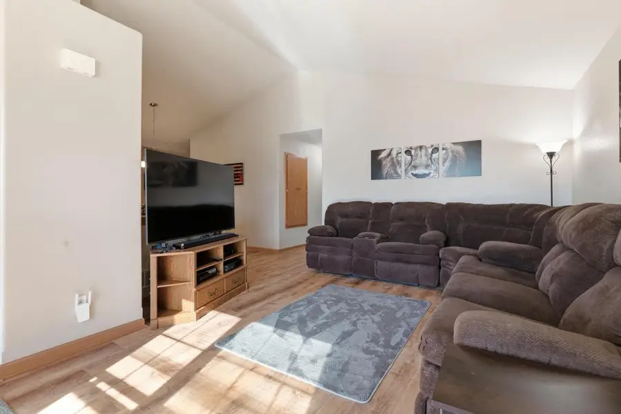 114 Rushmore LANE, Hartford, WI 53027 - #3