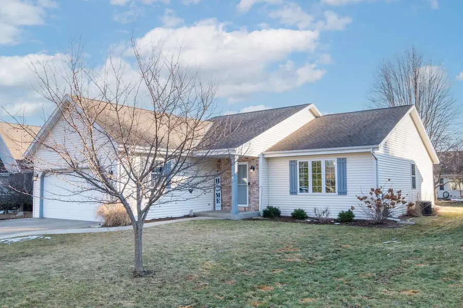 1426 Goldenrod CIRCLE, West Bend, WI 53095 - #2