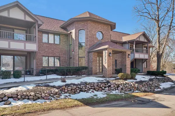 6565 N Green Bay AVENUE #211, Glendale, WI 53209