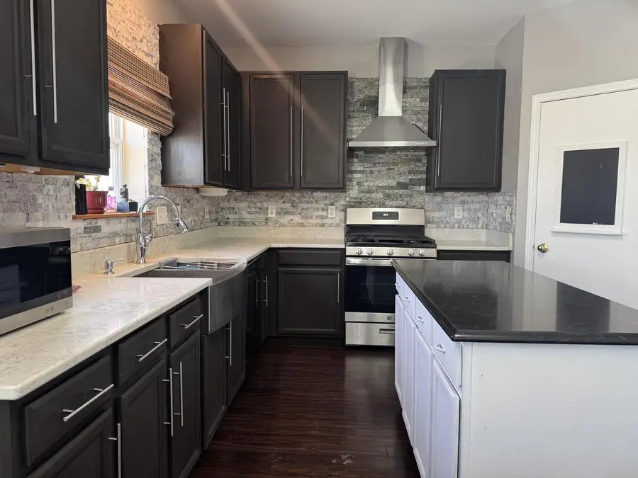 3839 Blossom DRIVE, Mount Pleasant, WI 53406 - #3