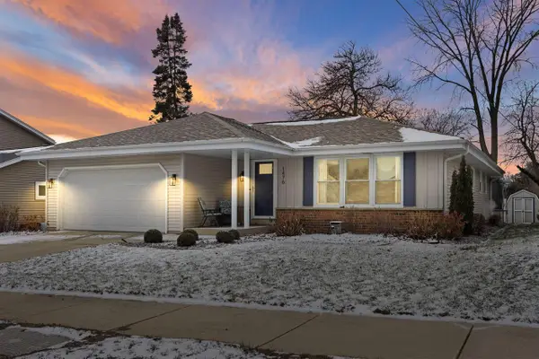 1476 32 AVENUE, Kenosha, WI 53144