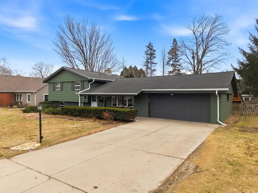 N75W7085 Linden STREET, Cedarburg, WI 53012 - #2