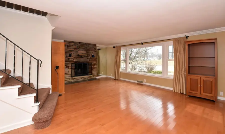 7200 W Locust STREET, Milwaukee, WI 53210 - #2