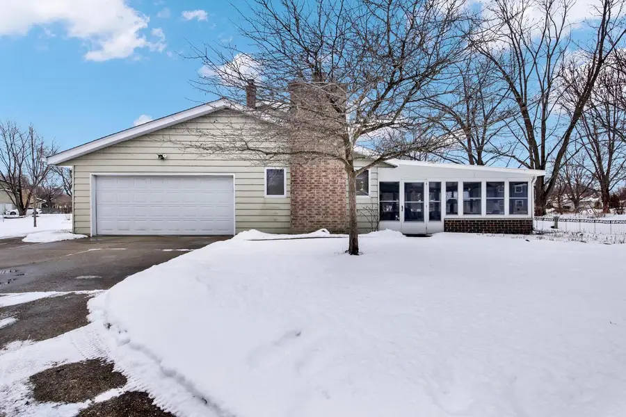 7953 Chapel Hill COURT S, Franklin, WI 53132 - #3