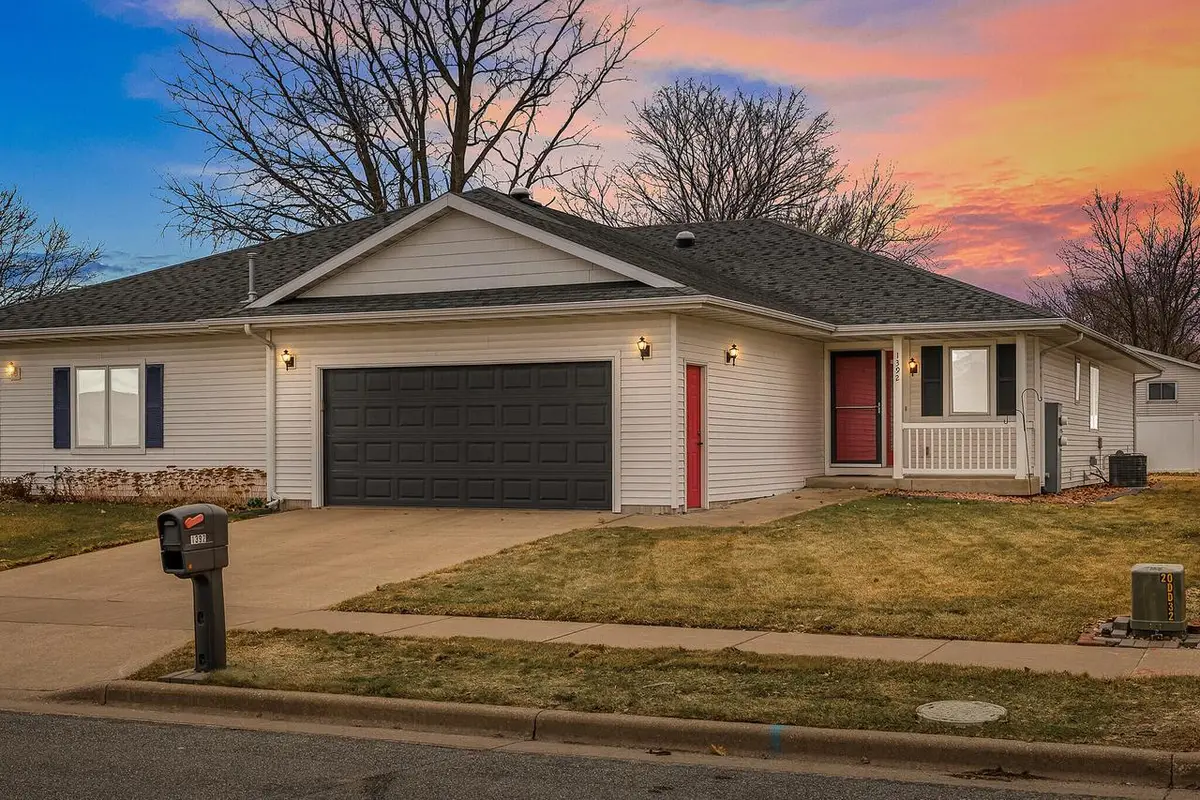 1392 Rosewood TRAIL, Onalaska, WI 54650 - #1