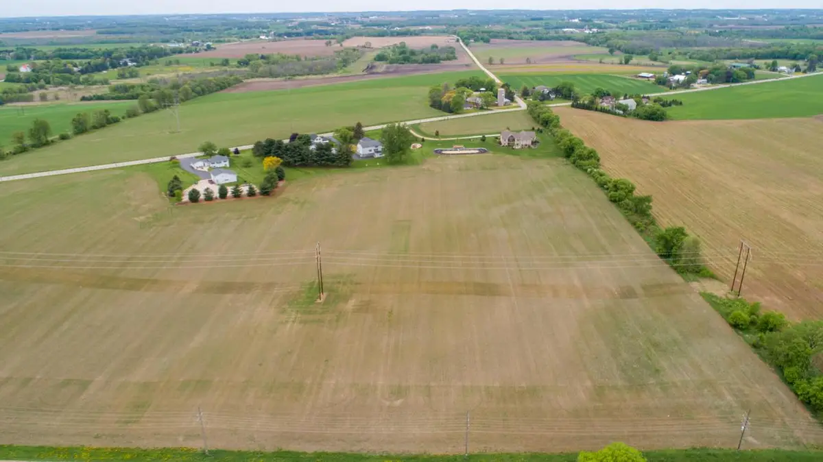 LT2 KETTLE MORAINE ROAD, Hartford, WI 53027 - #1