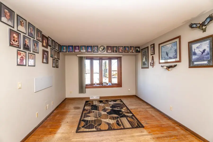 1511 Roosevelt DRIVE S, West Bend, WI 53090 - #2