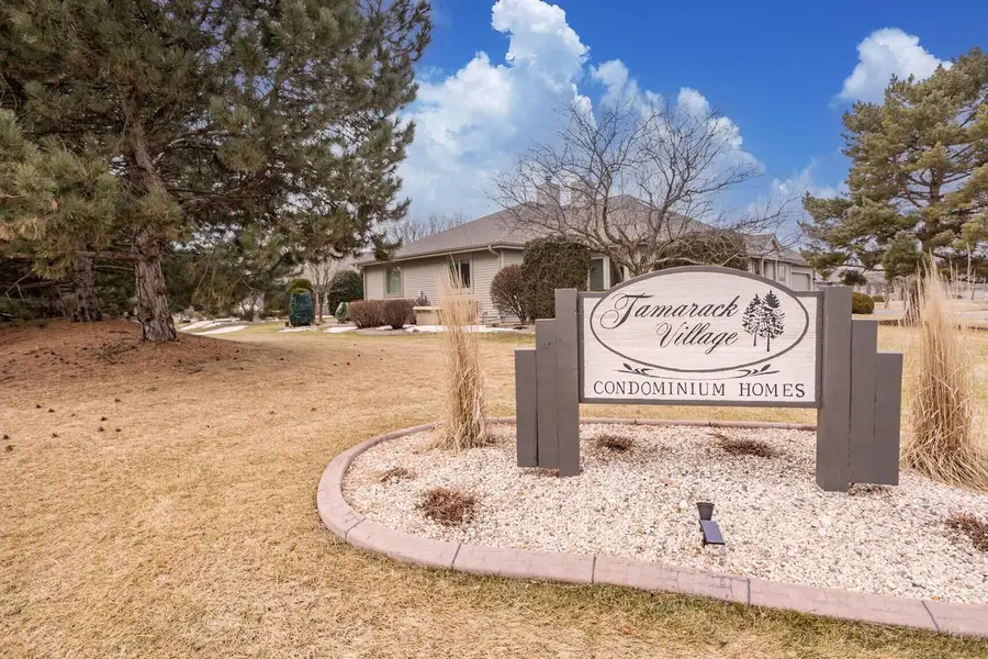 W173N8035 Shady LANE, Menomonee Falls, WI 53051 - #3