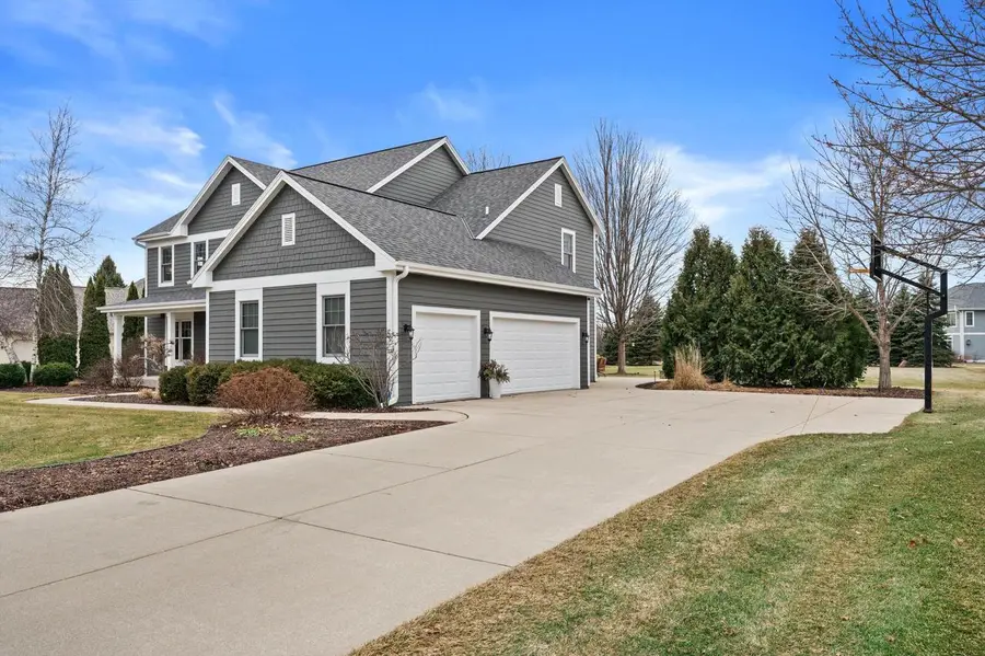 W285N7383 Bark River ROAD, Hartland, WI 53029 - #3