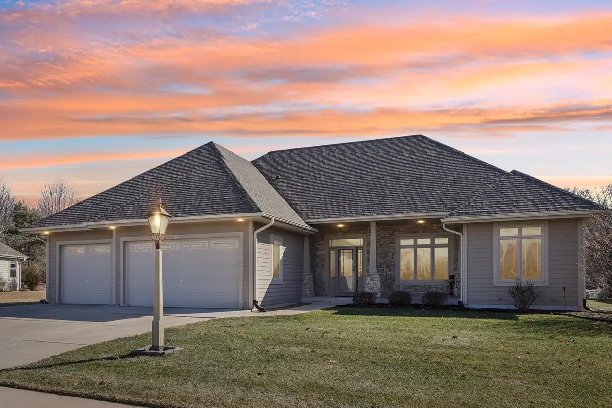 987 Prairieview CIRCLE, Oconomowoc, WI 53066 - #1