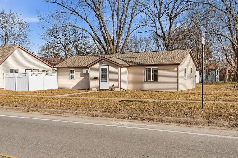 440 7th STREET S, La Crescent, MN 55947 - #2