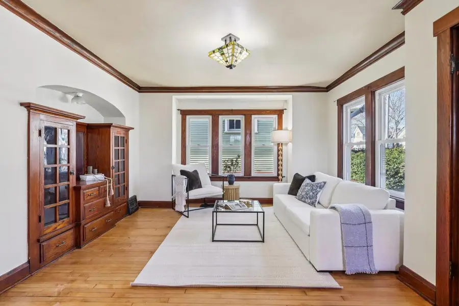 817 E Otjen STREET, Milwaukee, WI 53207 - #3