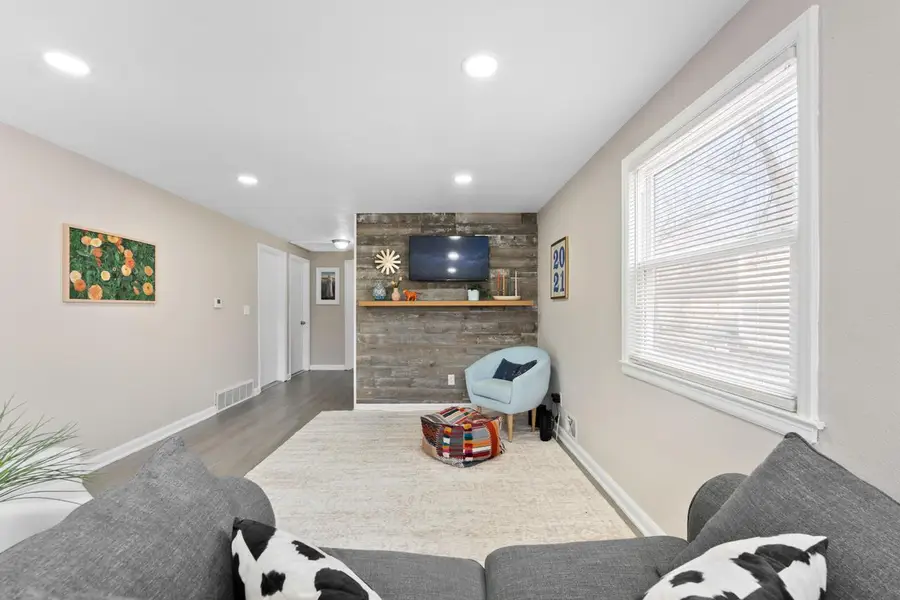 4869 N 55th STREET, Milwaukee, WI 53218 - #3