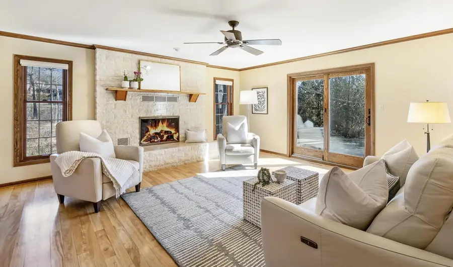 12044 N Maryhill COURT, Mequon, WI 53092 - #3